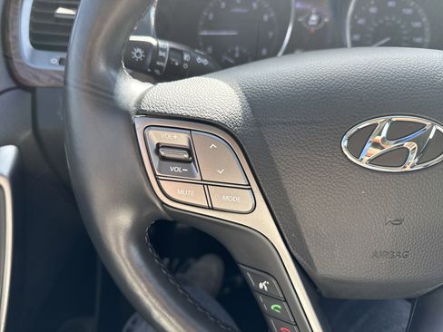 Used 2018 Hyundai Santa Fe Sport image 21