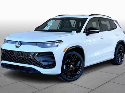 New 2026 Volkswagen Tiguan SE R-Line