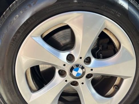 Used 2011 BMW X3 xDrive28i image 11