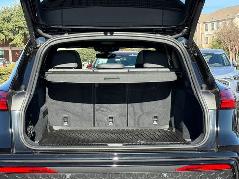 Certified 2025 Audi SQ5 Premium Plus image 29