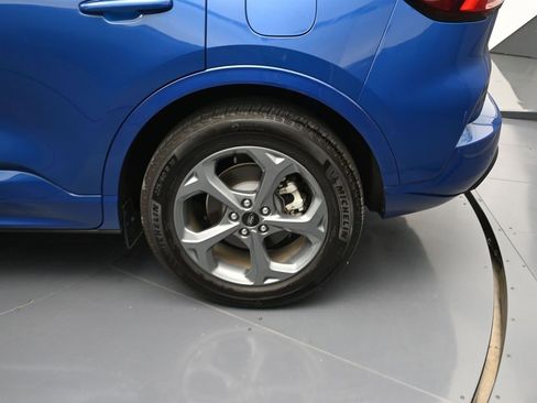 Certified 2023 Ford Escape ST-Line w/ Equipment Group 301A image 9