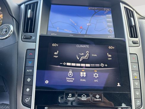 Used 2018 INFINITI Q50 Sport RWD image 17