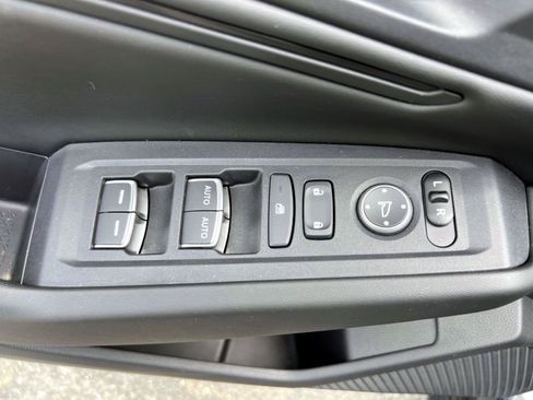 Used 2025 Honda Accord SE image 15