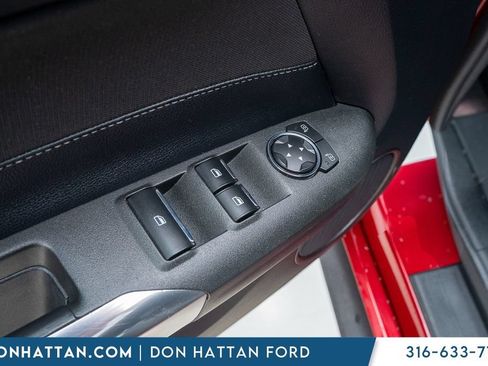 Used 2017 Ford Mustang Convertible RWD image 7