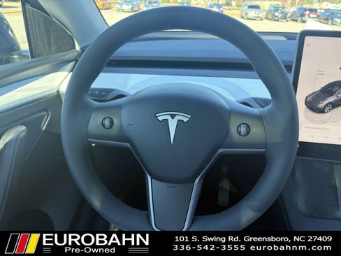 Used 2023 Tesla Model Y Long Range image 23