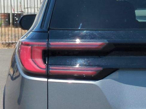 Used 2024 GMC Acadia AT4 w/ Luxury Package AWD/4WD image 51