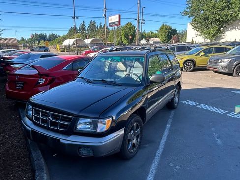 Used 1998 Subaru Forester S AWD/4WD image 1