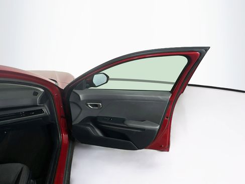 Used 2025 Kia K4 FWD image 30