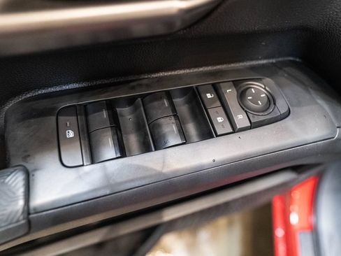 Certified 2026 Toyota Tacoma TRD Sport AWD/4WD image 21