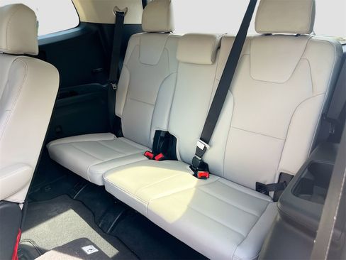 Used 2022 Kia Telluride SX image 29