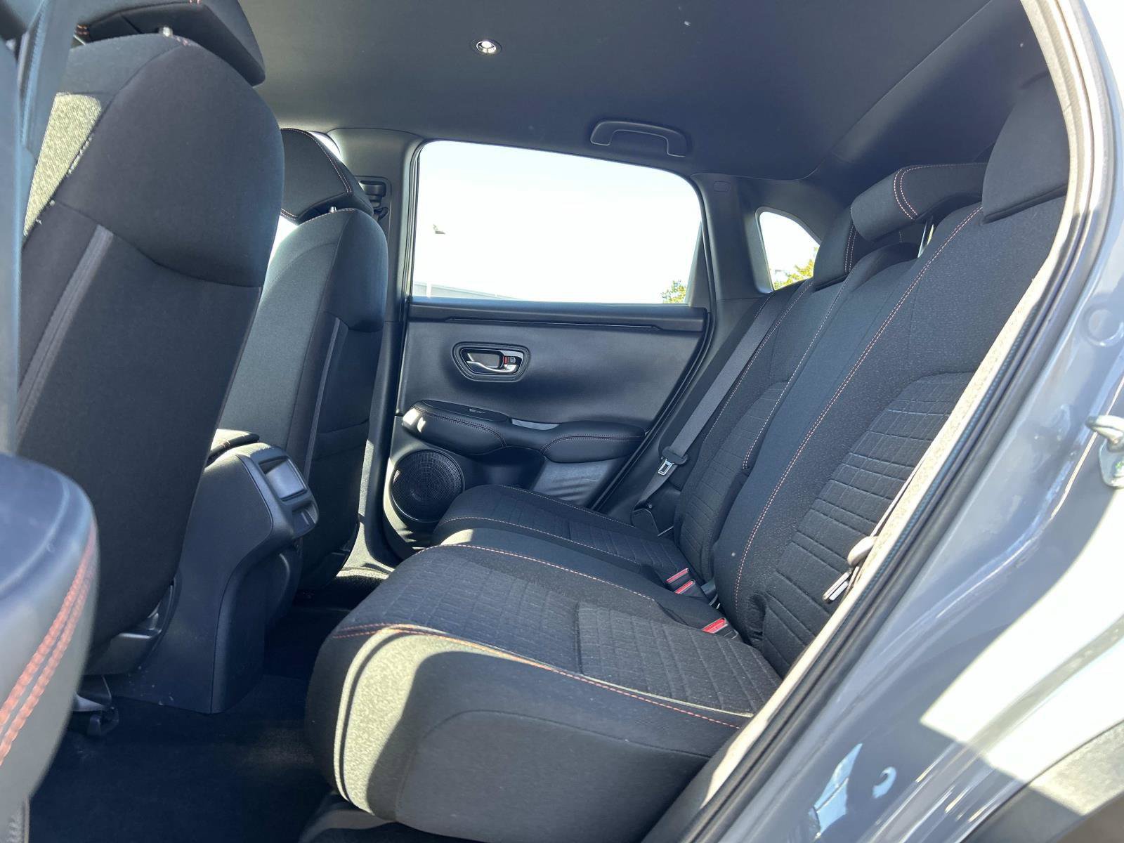 Used 2025 Honda HR-V Sport image 18