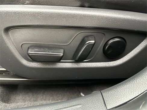 Used 2025 MAZDA CX-50 2.5 Hybrid w/ Weather Package image 12