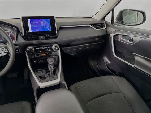 Used 2023 Toyota RAV4 XLE AWD/4WD image 26