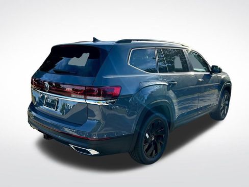 New 2026 Volkswagen Atlas SE FWD image 5