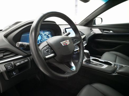 Used 2023 Cadillac CT4 Premium Luxury image 8