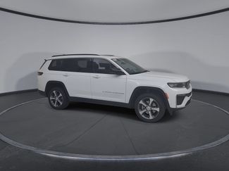 New 2026 Jeep Grand Cherokee L Limited w/ Luxury Tech Group II AWD/4WD video 2