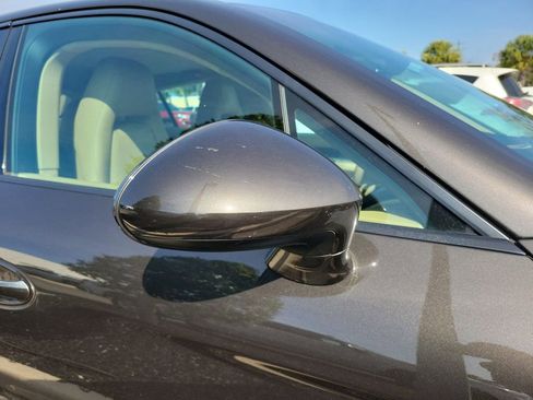 Used 2014 Porsche Panamera 4 image 7