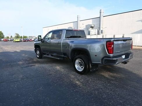 Used 2024 Chevrolet Silverado 3500 LTZ AWD/4WD image 4