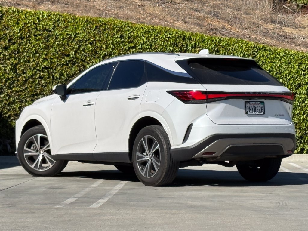 Certified 2024 Lexus RX 350 FWD w/ Technology Package image 2