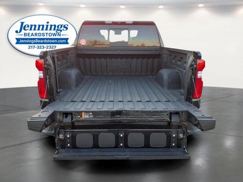 Used 2024 Chevrolet Silverado 1500 High Country w/ Midnight Edition AWD/4WD image 4