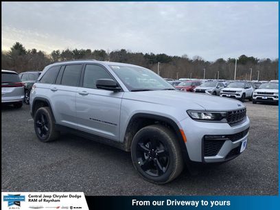 New 2026 Jeep Grand Cherokee Limited