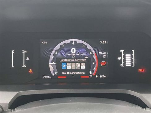 Used 2025 Toyota 4Runner SR5 image 21