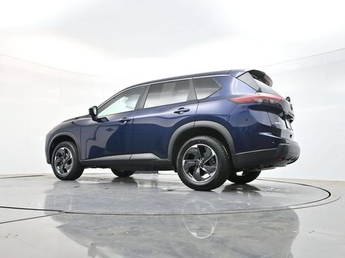 Used 2024 Nissan Rogue SV FWD image 36