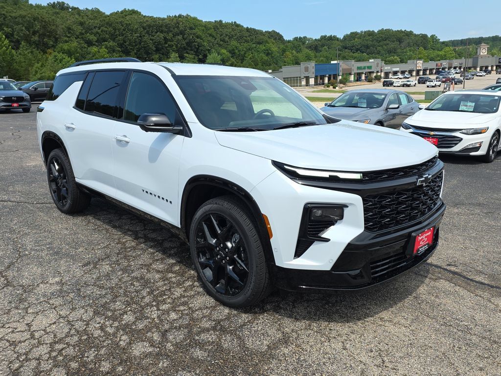 New 2026 Chevrolet Traverse RS FWD image 2