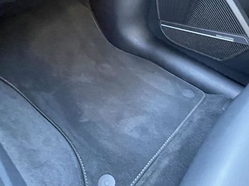 Used 2024 Audi SQ5 Prestige w/ Prestige Package image 18