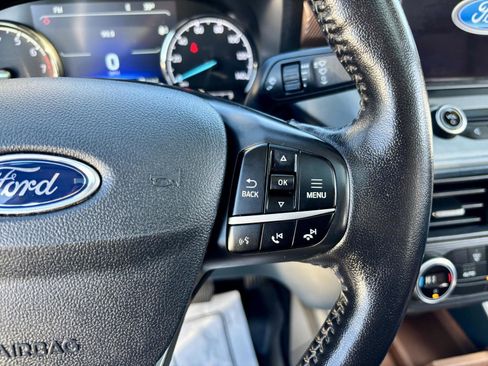 Used 2022 Ford Maverick Lariat w/ Equipment Group 500A Standard image 24