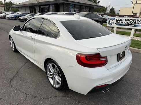 Used 2016 BMW 228i Coupe image 3