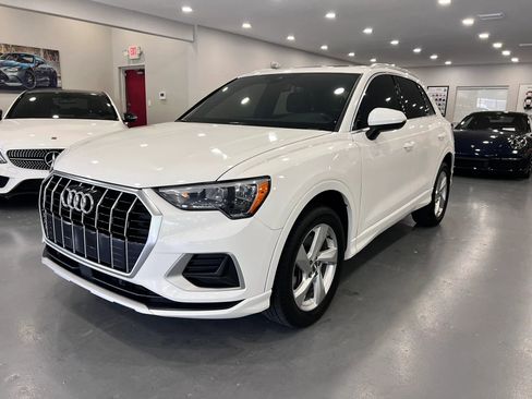 Used 2020 Audi Q3 2.0T Premium AWD/4WD image 3