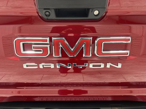New 2025 GMC Canyon AT4 w/ Technology Plus Package image 31