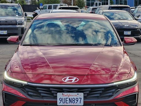 Certified 2025 Hyundai Elantra Blue image 8