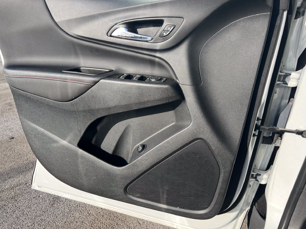 Used 2022 Chevrolet Equinox RS AWD/4WD image 20
