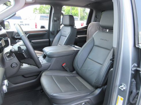 Certified 2024 GMC Sierra 1500 Denali w/ Denali Reserve Package AWD/4WD image 24
