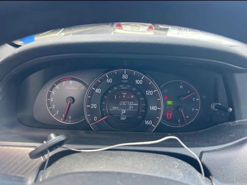 Used 2016 Honda Accord Sport image 7
