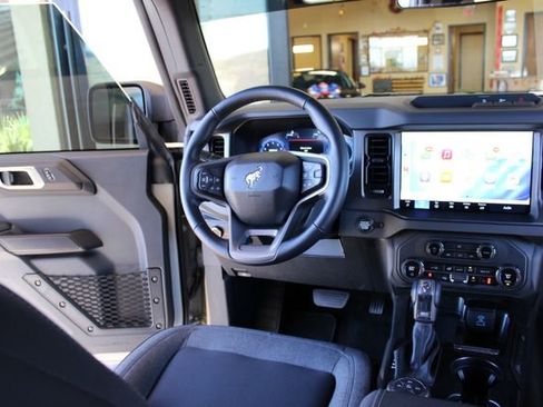Used 2025 Ford Bronco Big Bend image 11