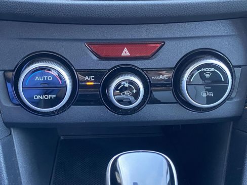 Used 2019 Subaru Crosstrek 2.0i Limited w/ Moonroof Package AWD/4WD image 16