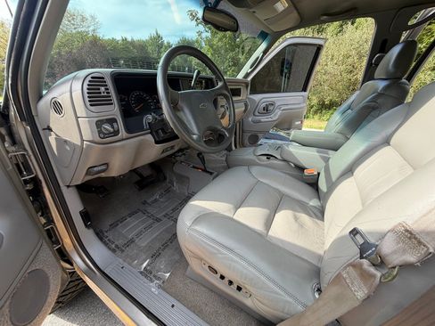 Used 1999 Chevrolet Silverado 3500 4x4 Crew Cab w/ Preferred Equipment Group 3 image 25