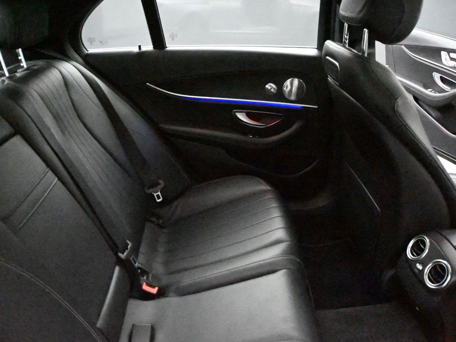Used 2019 Mercedes-Benz E 300 4MATIC image 22