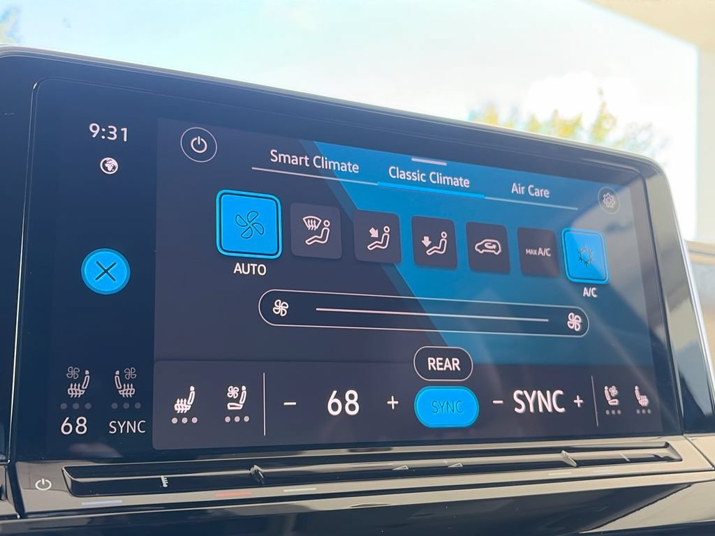 Certified 2026 Volkswagen Atlas SE FWD image 24