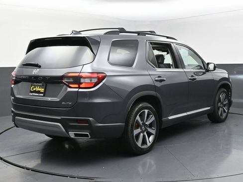 Used 2024 Honda Pilot Elite image 9