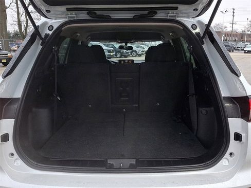 Used 2022 Mitsubishi Outlander ES image 29