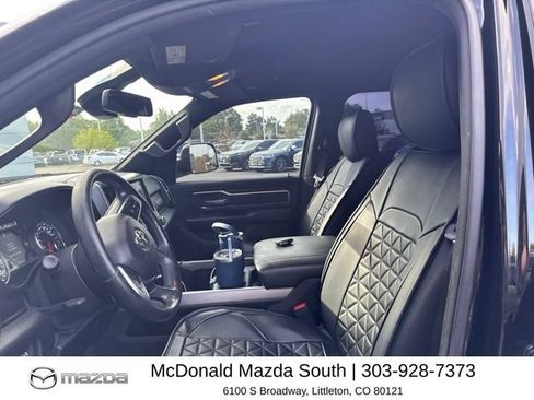 Used 2019 RAM 1500 Big Horn AWD/4WD image 9