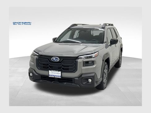 Used 2026 Subaru Forester Premium AWD/4WD image 1
