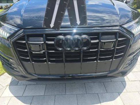 Used 2023 Audi Q7 2.0T Premium Plus w/ Premium Plus Package AWD/4WD image 11