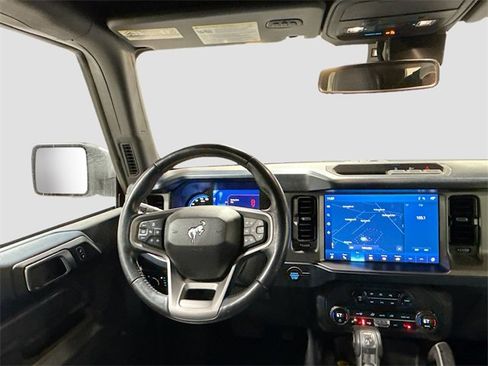 Used 2023 Ford Bronco Outer Banks image 25