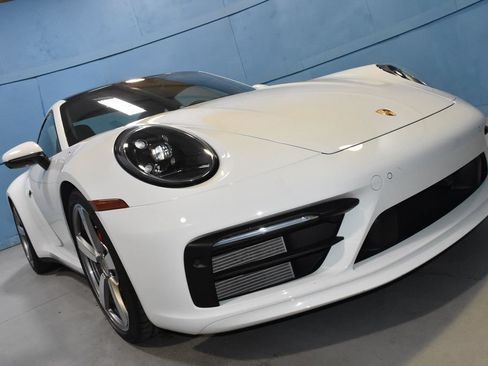 Used 2021 Porsche 911 Carrera S RWD image 28