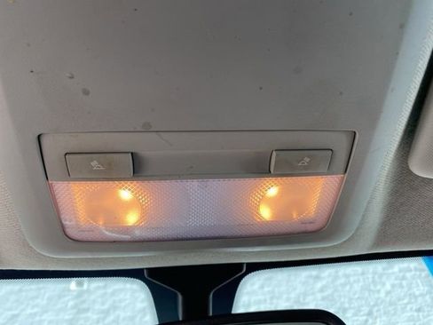 Used 2016 Chevrolet Sonic LT image 27